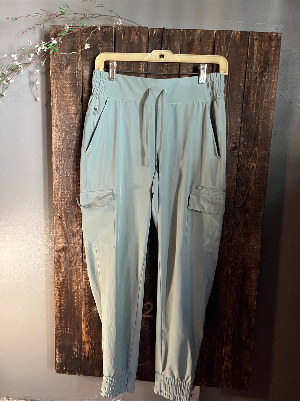 all in motion green athletic joggers